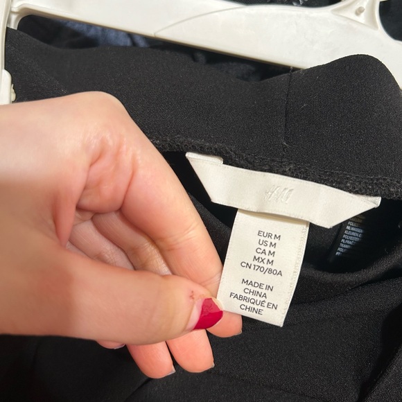 Stretchy H&M Trouser - Picture 2 of 3